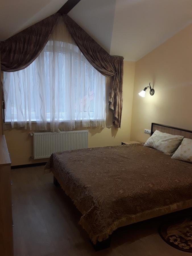 Gostynnyi Dvir Cottage 捷尔诺波尔 外观 照片